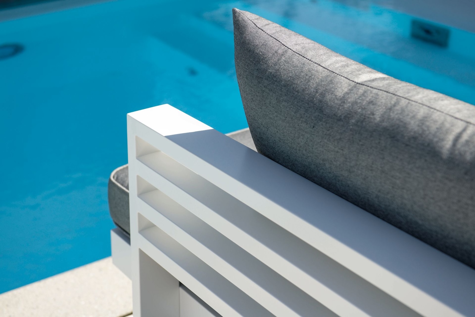 Stern New Holly Dining-Bank Gartenbank Lounge-Bank Lounge-Sofa weiß/seidengrau