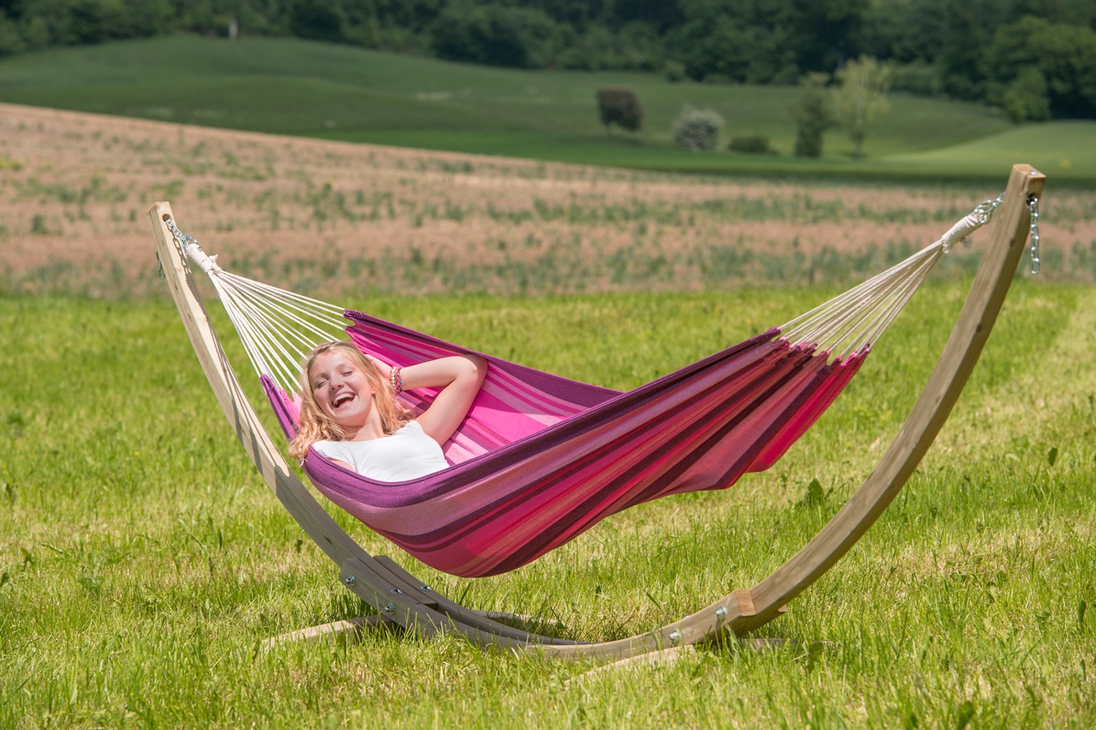 AMAZONAS Tahiti candy Hängematte wetterfest UV-beständig 200cmx100 cm lila/rosa