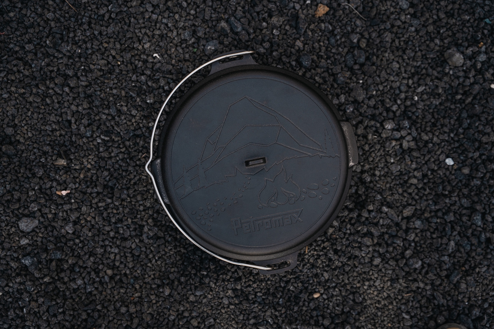 Petromax Feuertopf FT4.5 Essential ohne Füße 3,5 Liter Gusseisen Dutch Oven FT4.5-T-ESSENTIAL