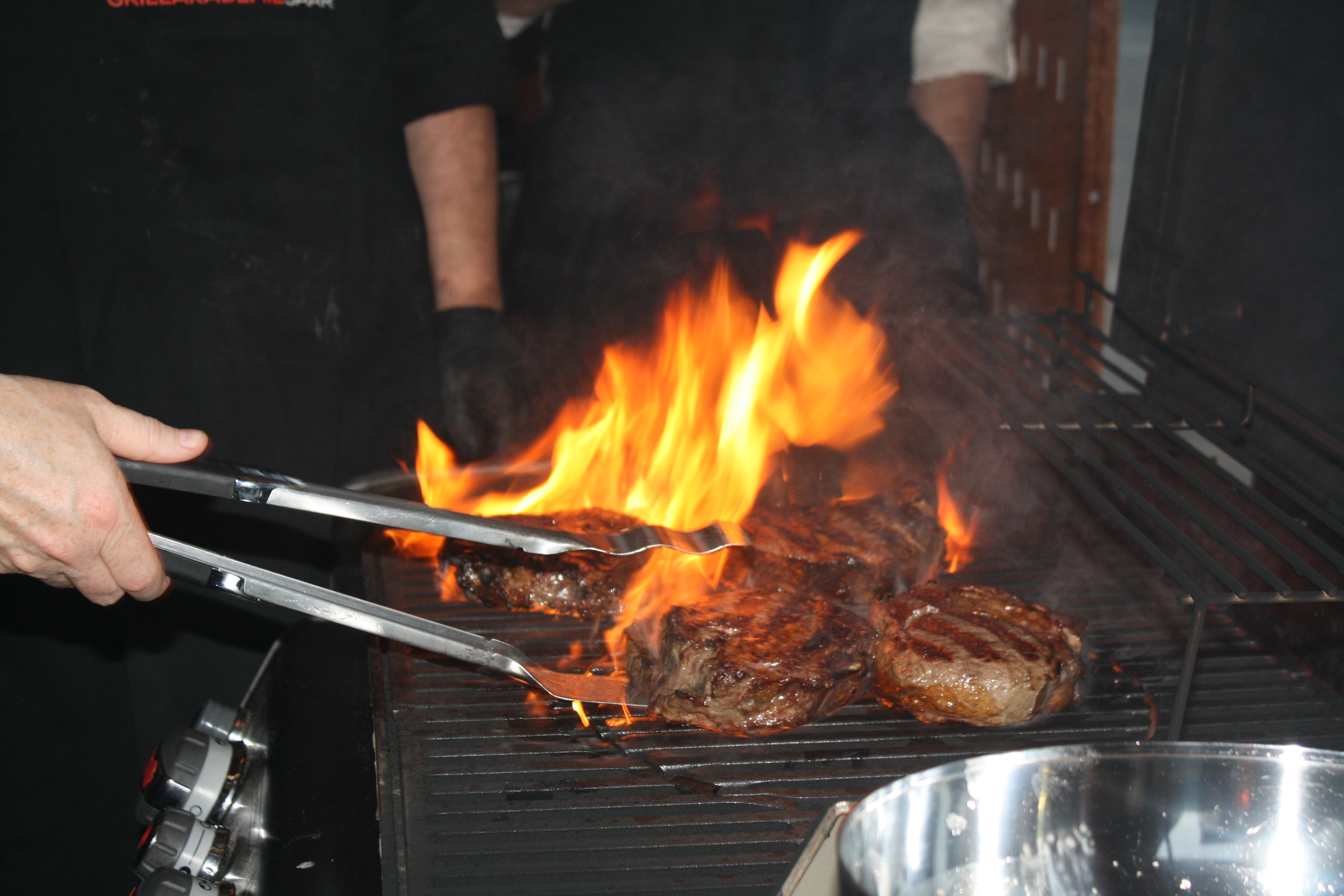 13.11.2026 Grillkurs STEAK Deluxe - Tomahawk, Prime Rib, Dry Aged - Freitag - 4 bis 5 Std.